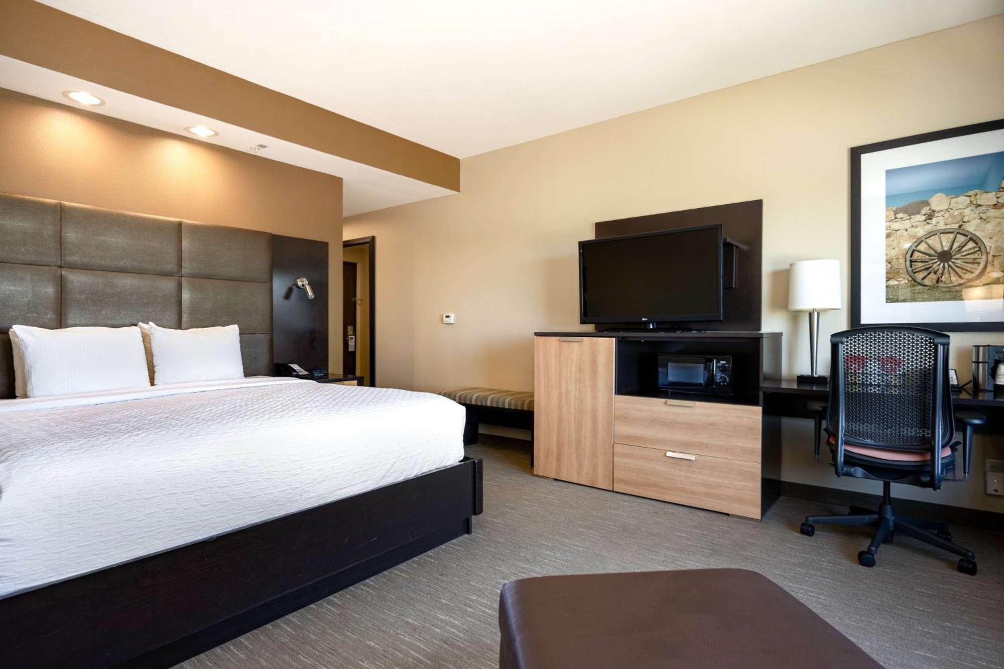 Best Western Premier Bryan College Station Exterior photo
