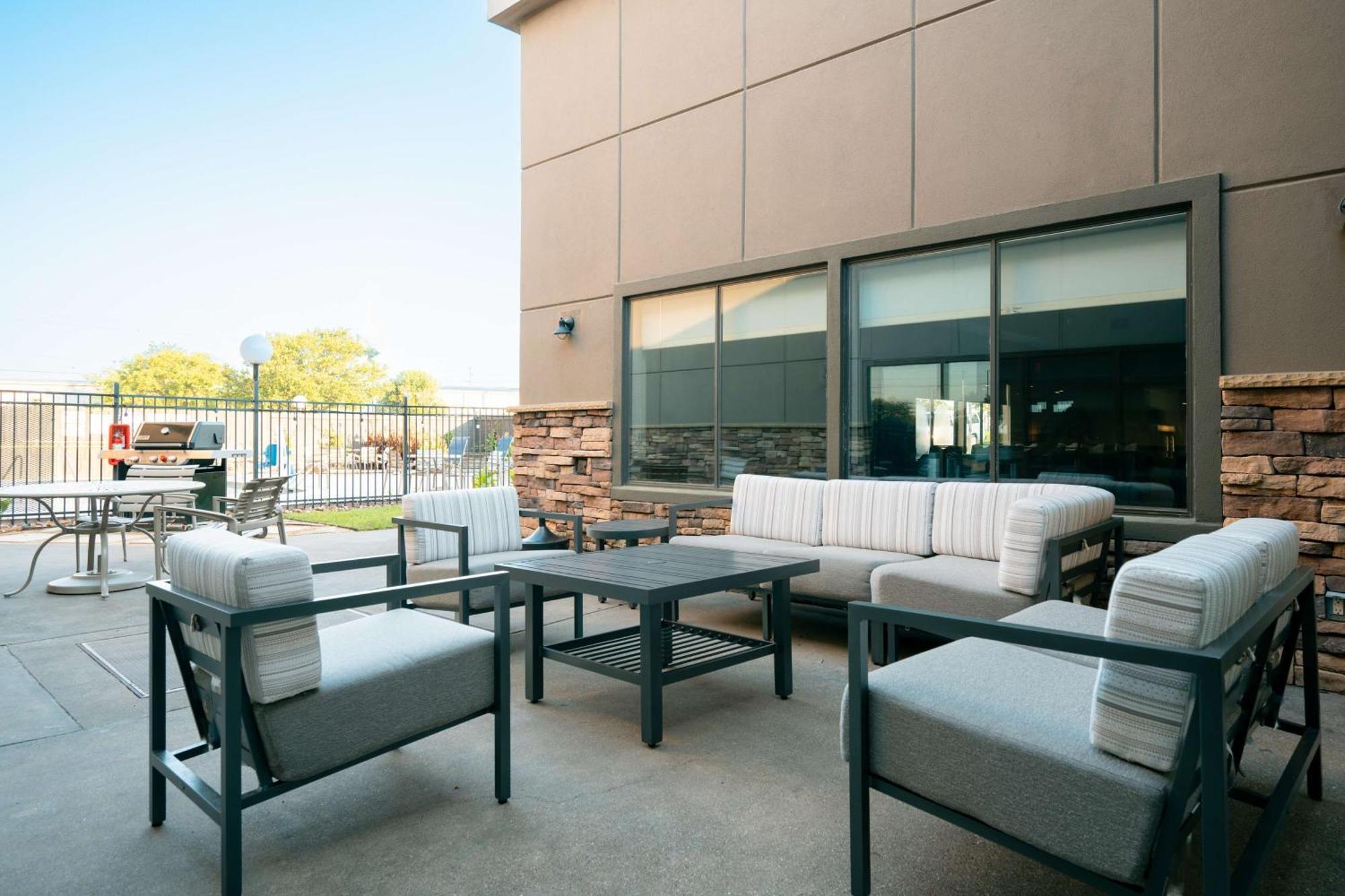 Best Western Premier Bryan College Station Exterior photo